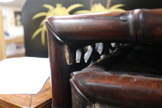 A nest of three Chinese hardwood tea tables W.48cm